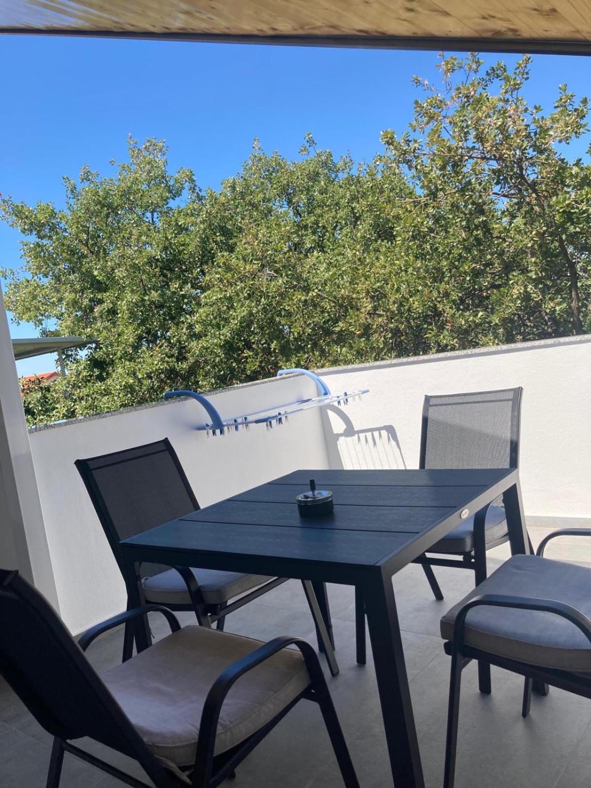Apartment Mrkic Biograd Na Moru Eksteriør billede